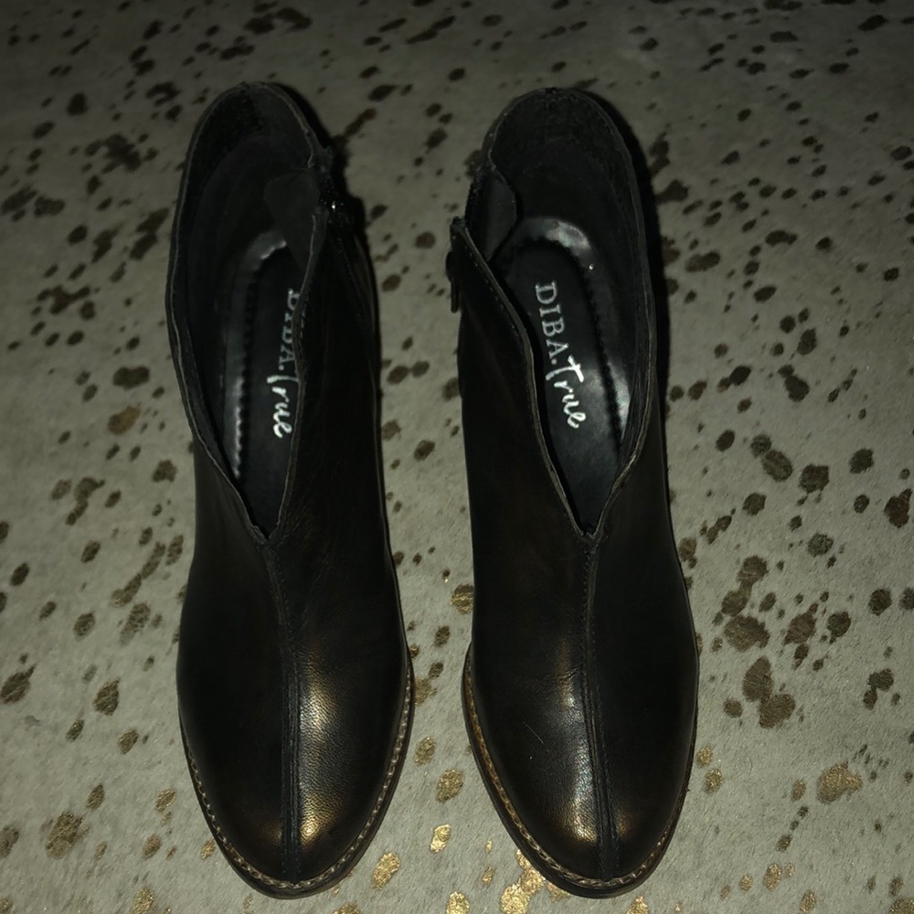 Diba True black bootie size 6.5
